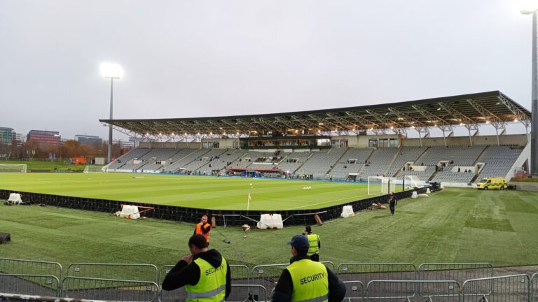 Icelandic players celebrate during Iceland France football clashes in the 2025 World Cup Qualifier.