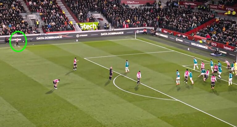 Players in action during the Brentford vs Liverpool Premier League match.